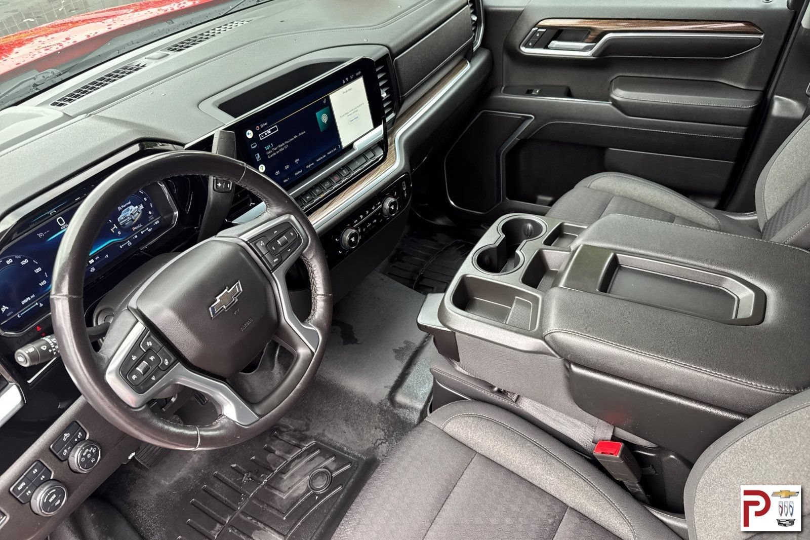 Certified 2022 Chevrolet Silverado 1500 RST AWD/4WD image 10