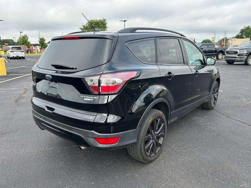 Used 2017 Ford Escape Titanium AWD/4WD image 9