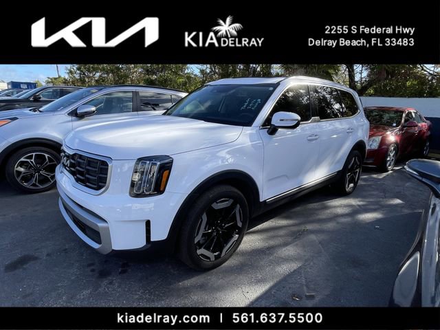 Used 2023 Kia Telluride S w/ S Sunroof Package image 9