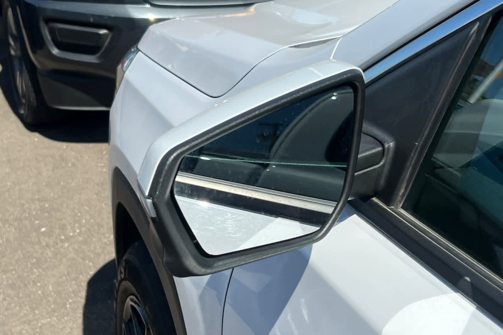 Used 2022 GMC Terrain SLT FWD image 8