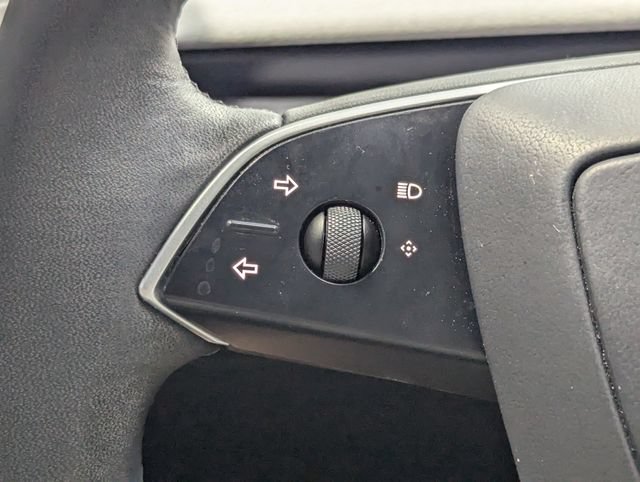 Used 2024 Tesla Model 3 Standard Range RWD image 19