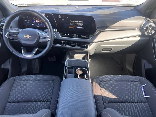 Used 2025 Chevrolet Equinox LT AWD/4WD image 9