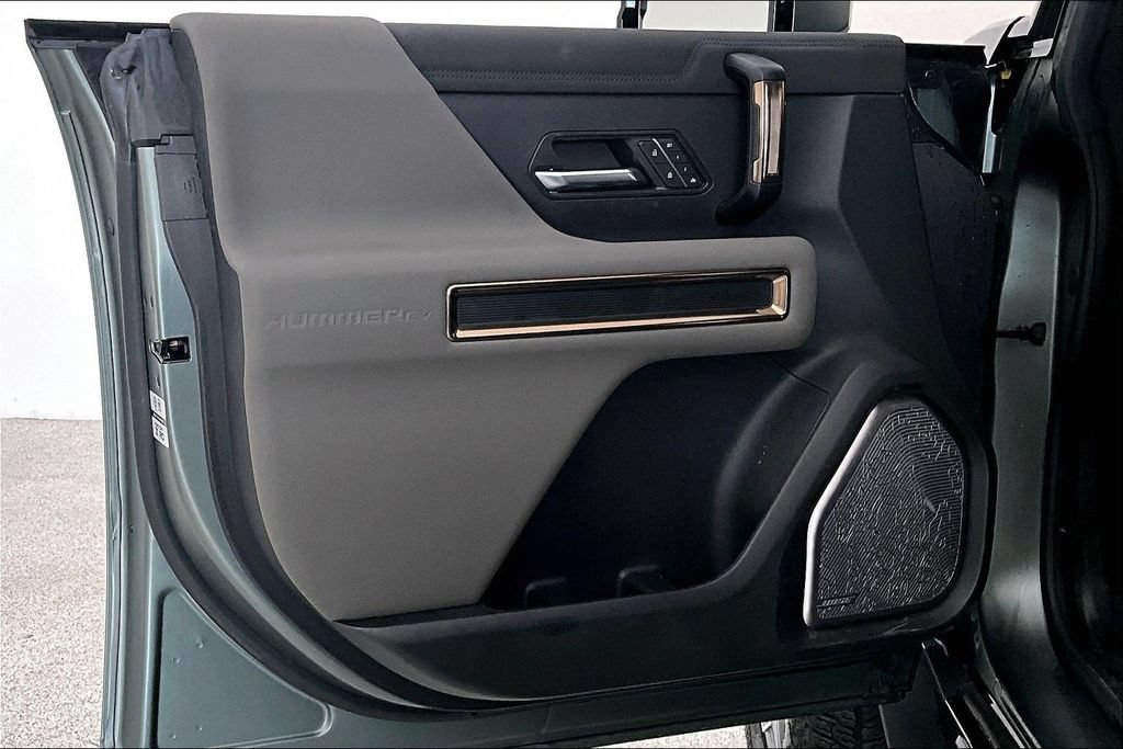 Used 2024 GMC Hummer EV 3X AWD/4WD image 22