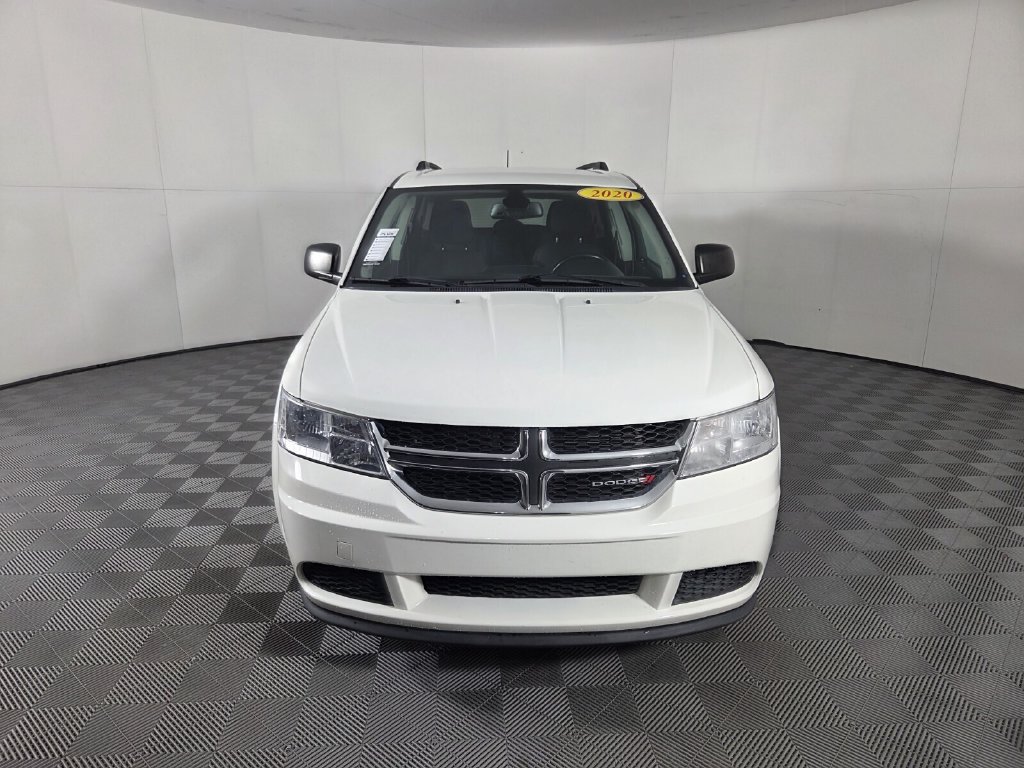 Used 2020 Dodge Journey SE w/ SE Popular Equipment Group FWD image 3