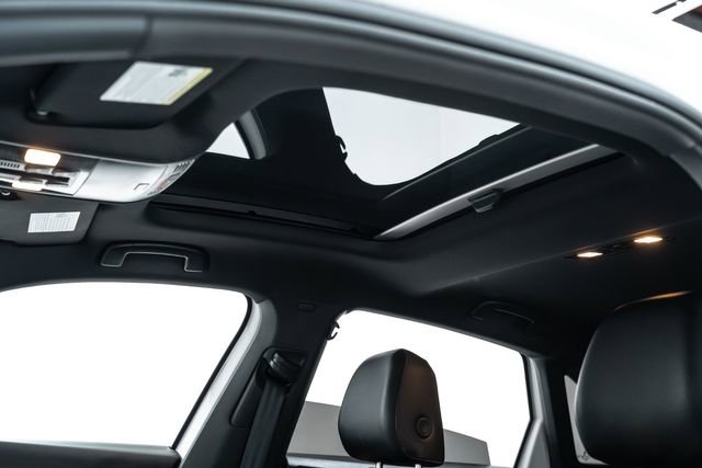 Used 2025 Volkswagen Jetta GLI Autobahn image 17