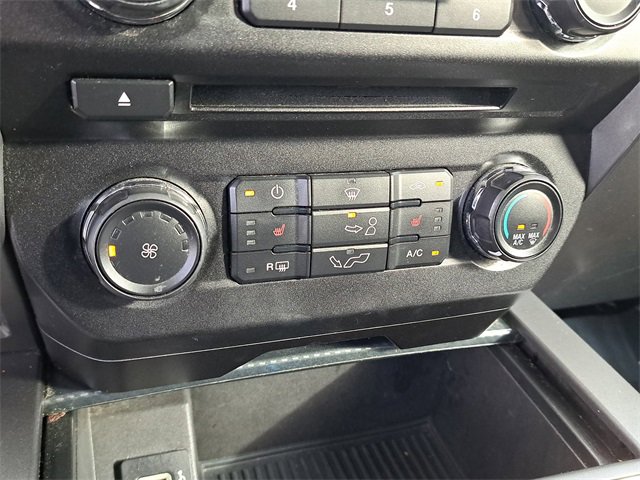 Used 2018 Ford F150 XLT w/ Equipment Group 302A Luxury image 29