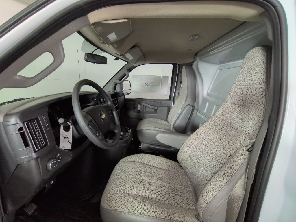 New 2026 Chevrolet Express 2500 w/ Driver Convenience Package RWD image 9