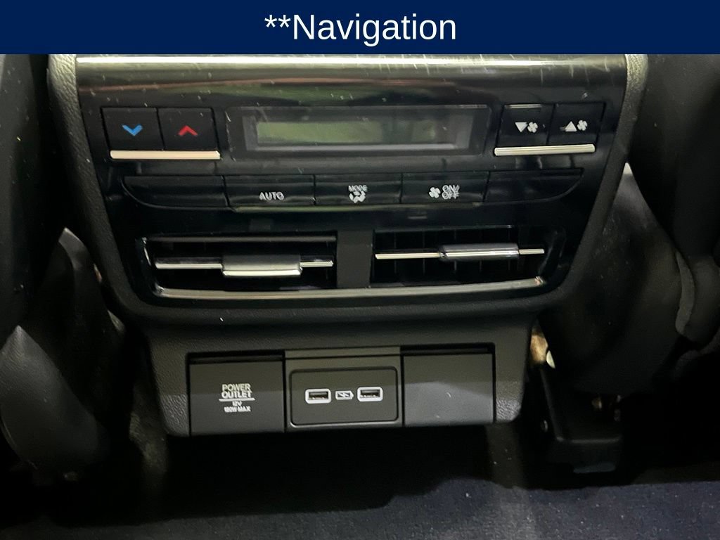 Used 2022 Acura MDX w/ Technology Package AWD/4WD image 10