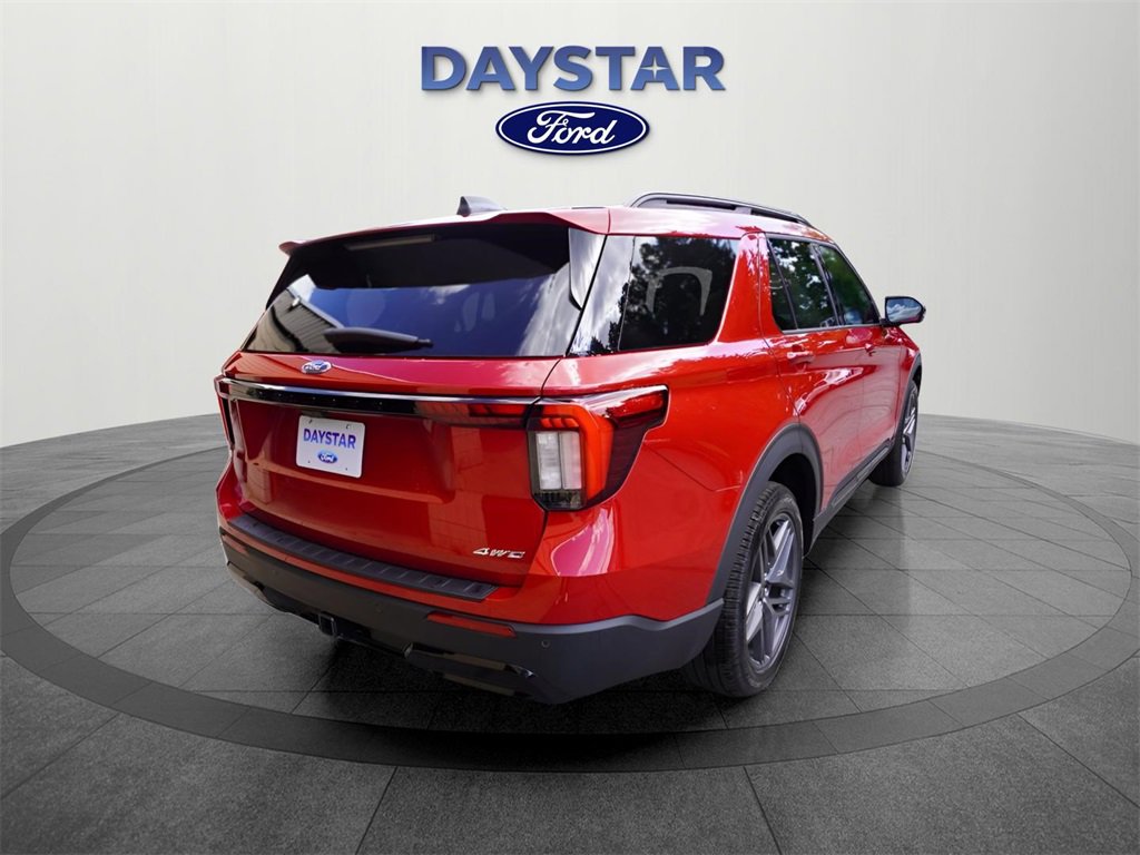 New 2025 Ford Explorer ST-Line image 4