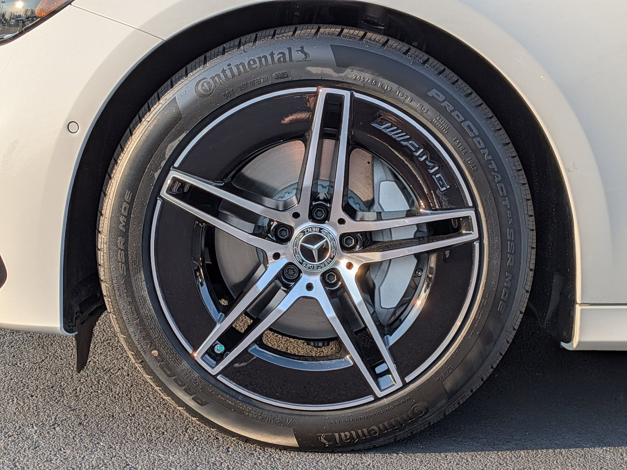 New 2026 Mercedes-Benz E 350 4MATIC Sedan image 13