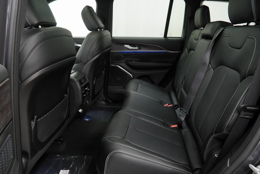 New 2025 Jeep Grand Cherokee Overland w/ Trailer Tow Package image 17