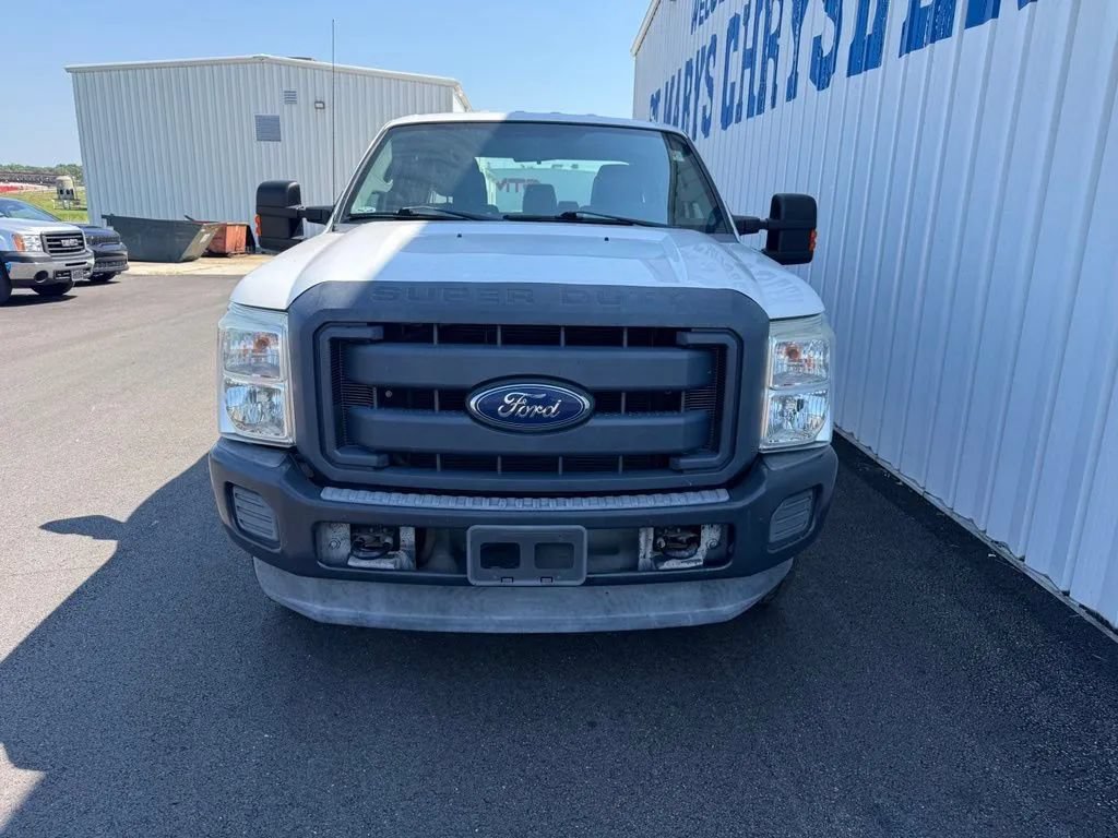 Used 2016 Ford F250 XL w/ Power Equipment Group AWD/4WD image 3
