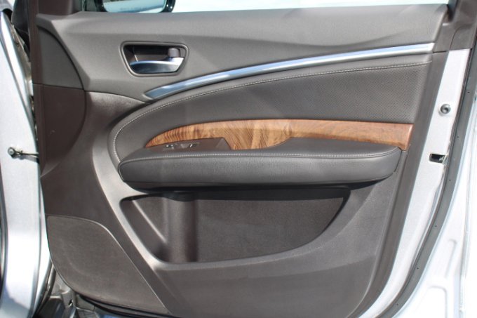Used 2020 Acura MDX SH-AWD w/ Technology Package image 19
