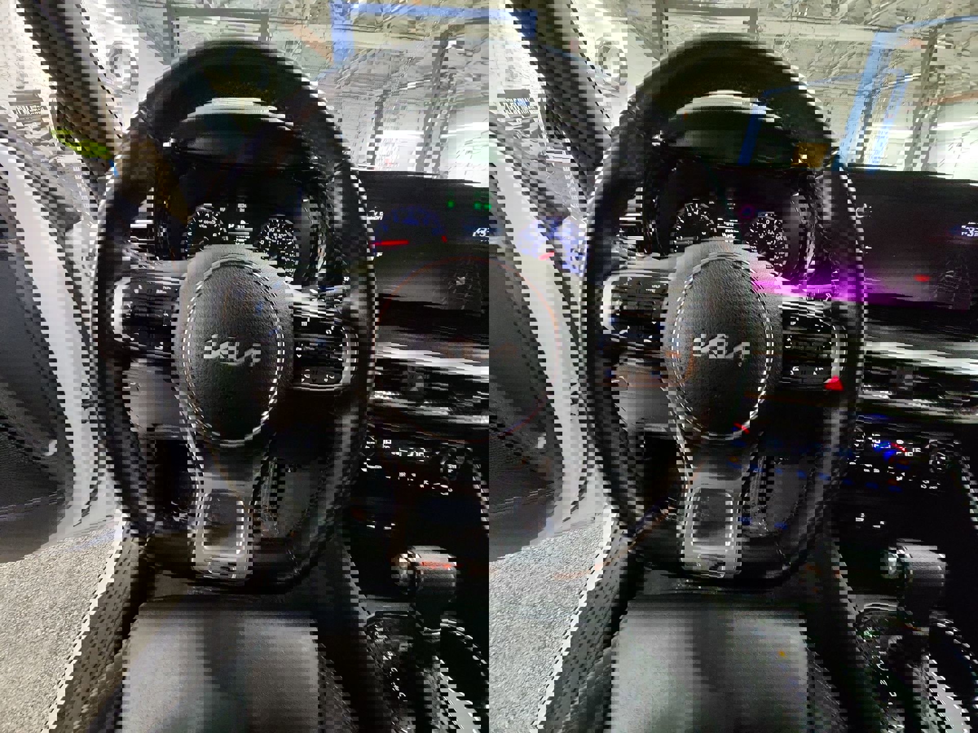 Used 2022 Kia K5 GT-Line image 11