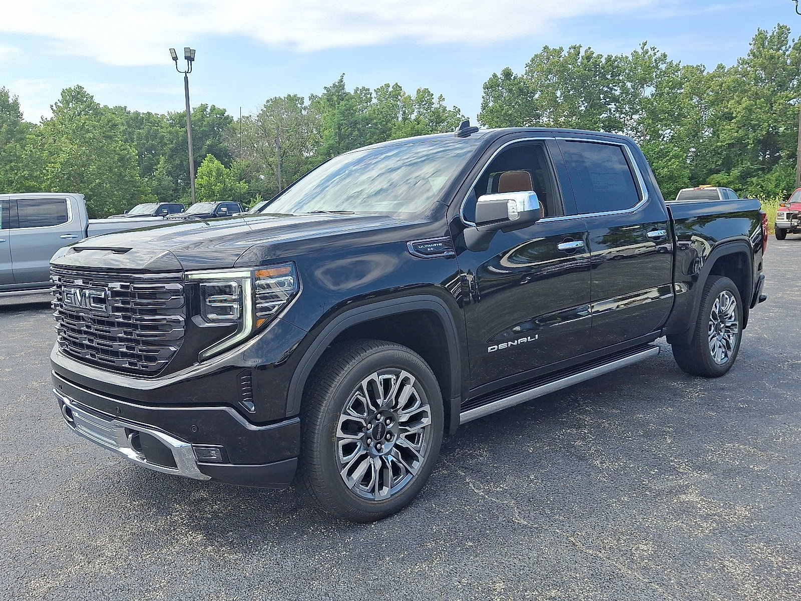 New 2026 GMC Sierra 1500 Denali Ultimate image 3