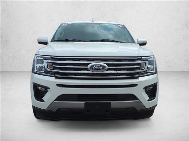 Used 2021 Ford Expedition XLT image 2