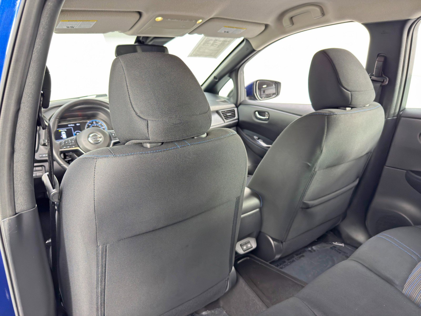 Used 2022 Nissan Leaf SV Plus image 31