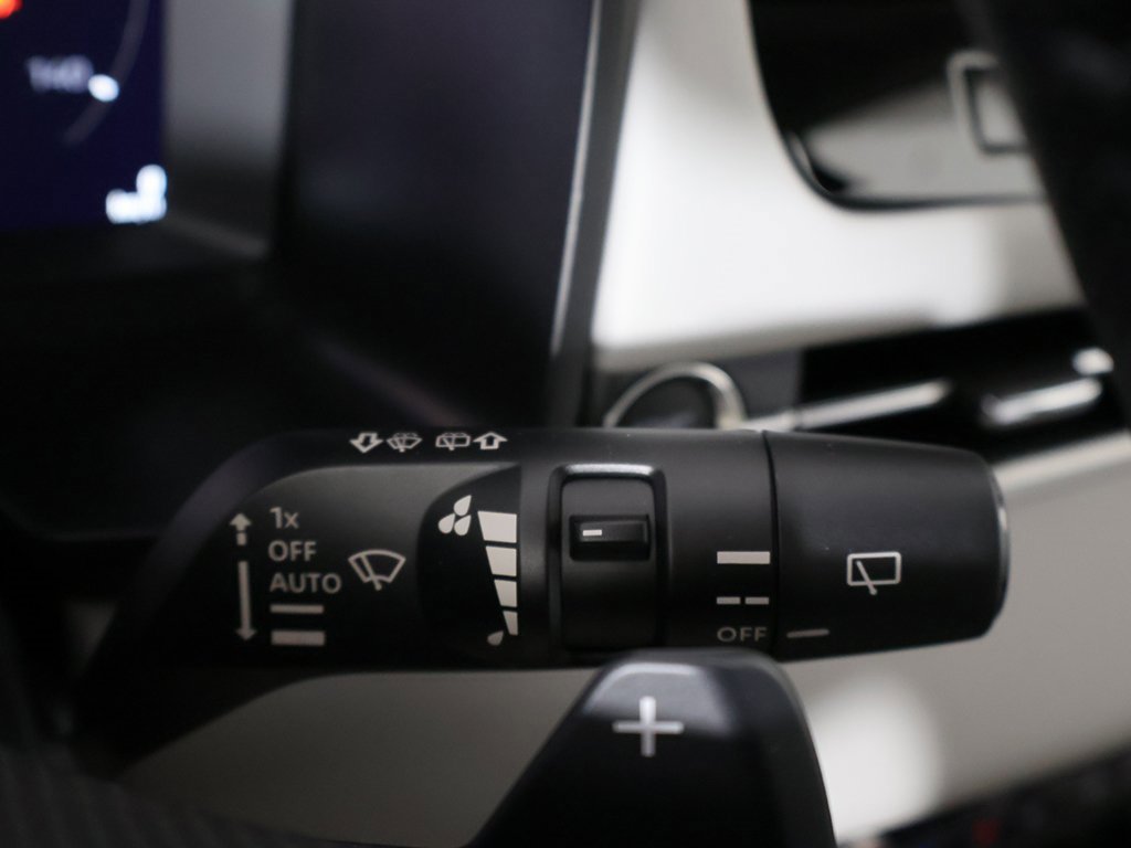 New 2025 Mitsubishi Outlander SEL image 49