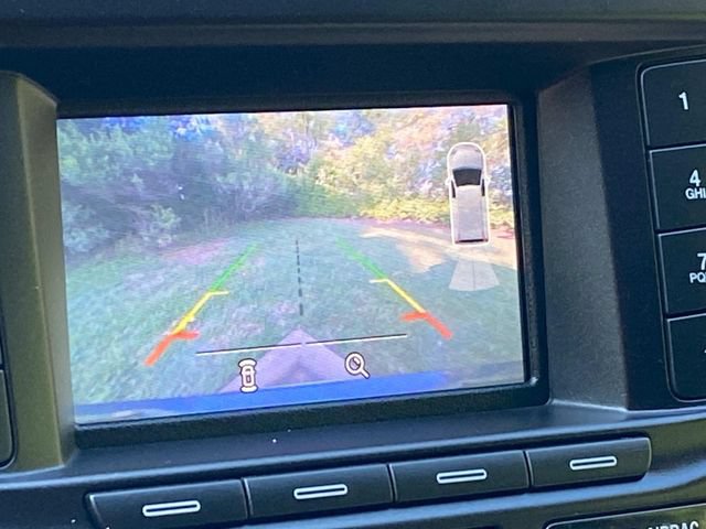 Used 2017 Ford Explorer XLT AWD/4WD image 26