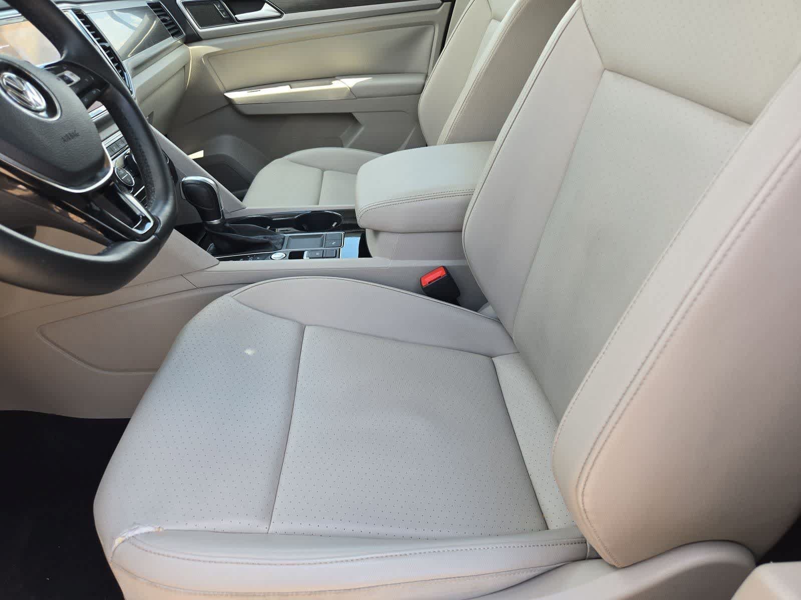 Used 2018 Volkswagen Atlas SEL FWD image 14