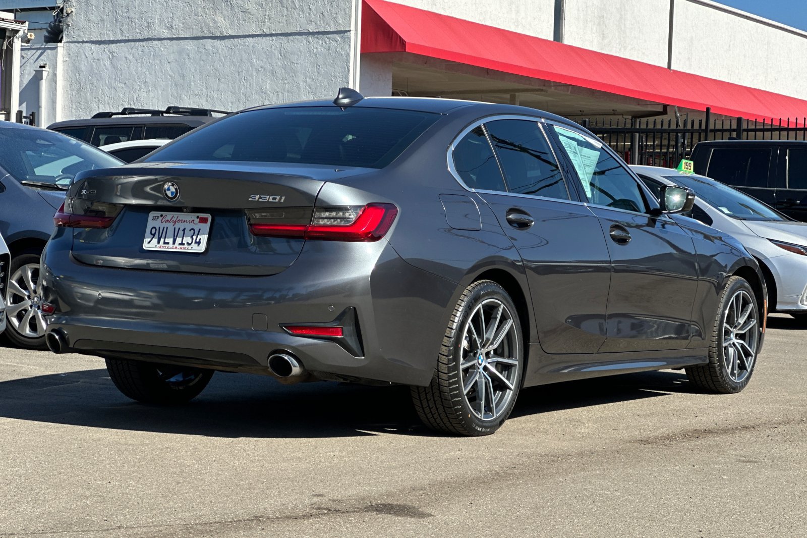 Used 2022 BMW 330i xDrive Sedan w/ Driving Assistance Package AWD/4WD image 4