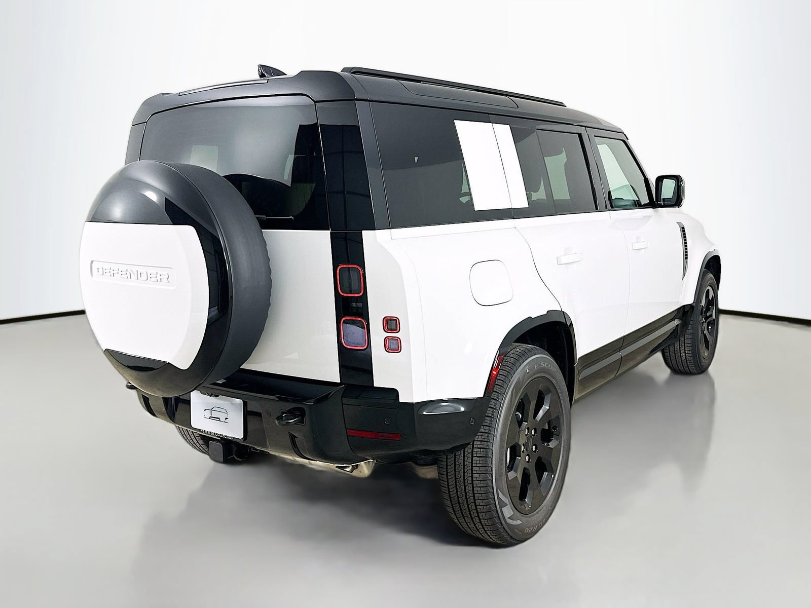 New 2026 Land Rover Defender 110 X-Dynamic SE AWD/4WD image 5