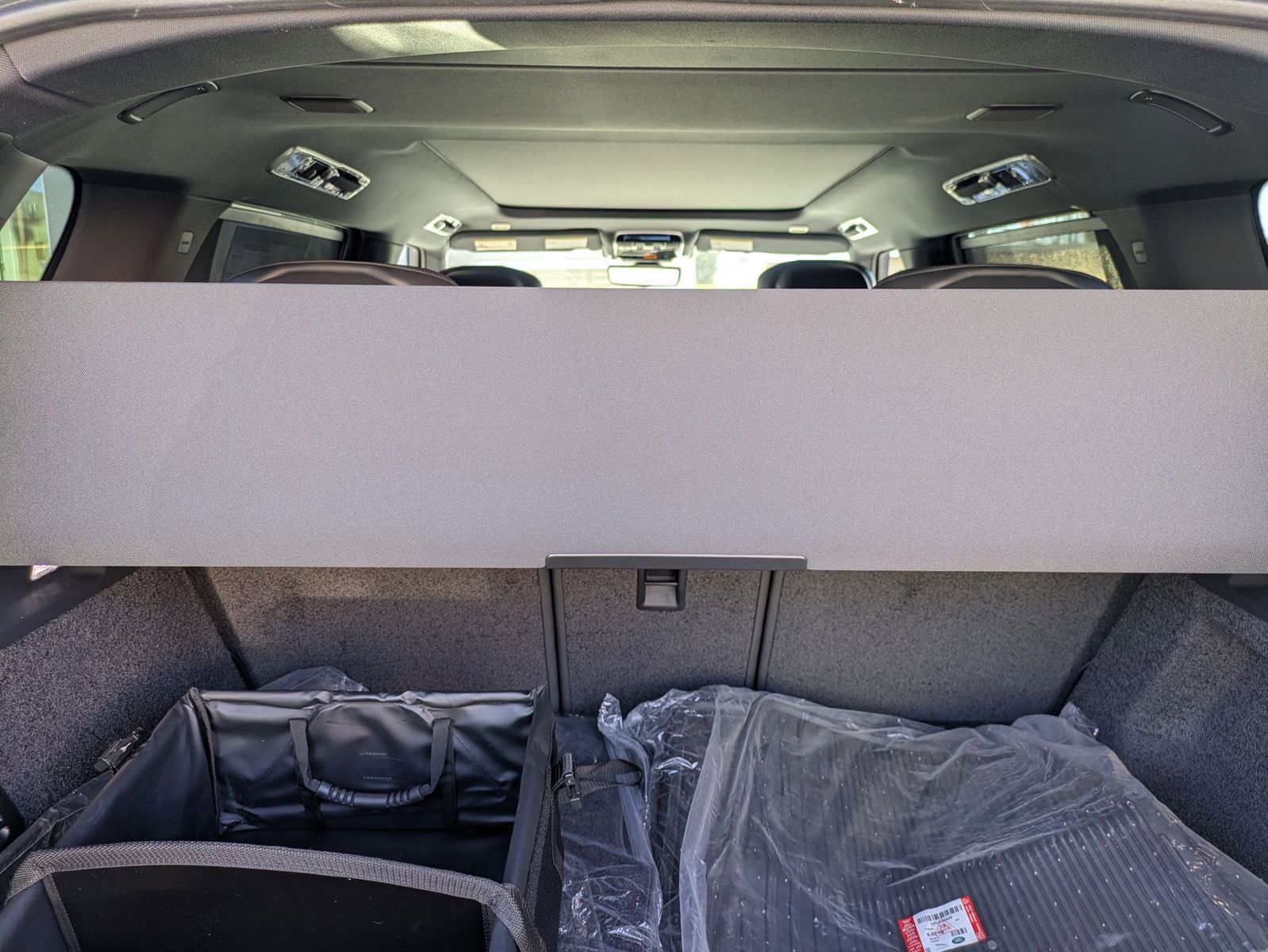 New 2026 Land Rover Range Rover Long Wheelbase Autobiography image 19