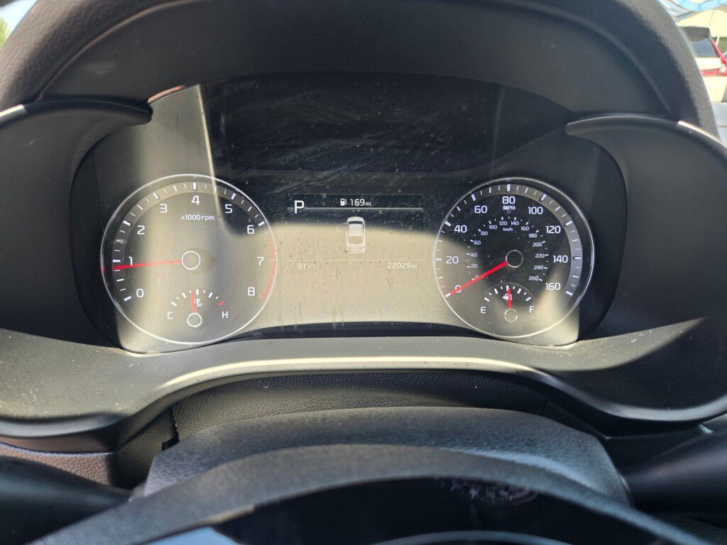 Used 2023 Kia Forte LXS FWD image 19