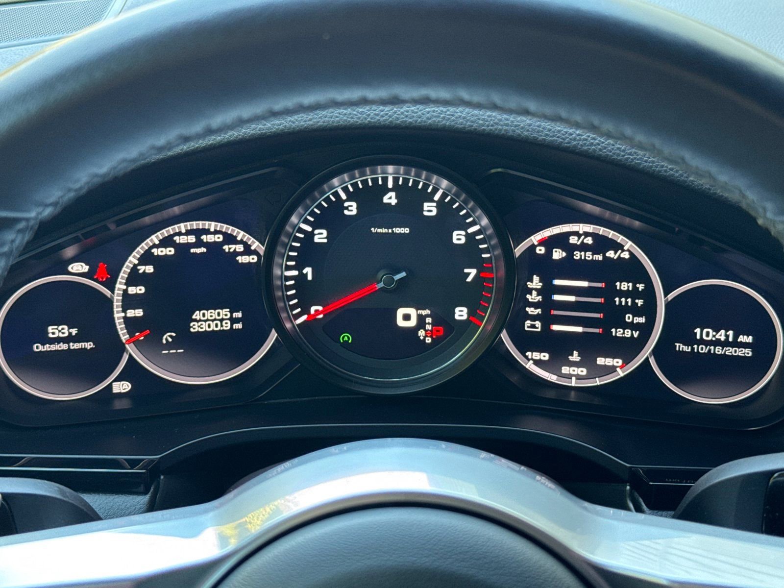 Used 2021 Porsche Cayenne S image 25