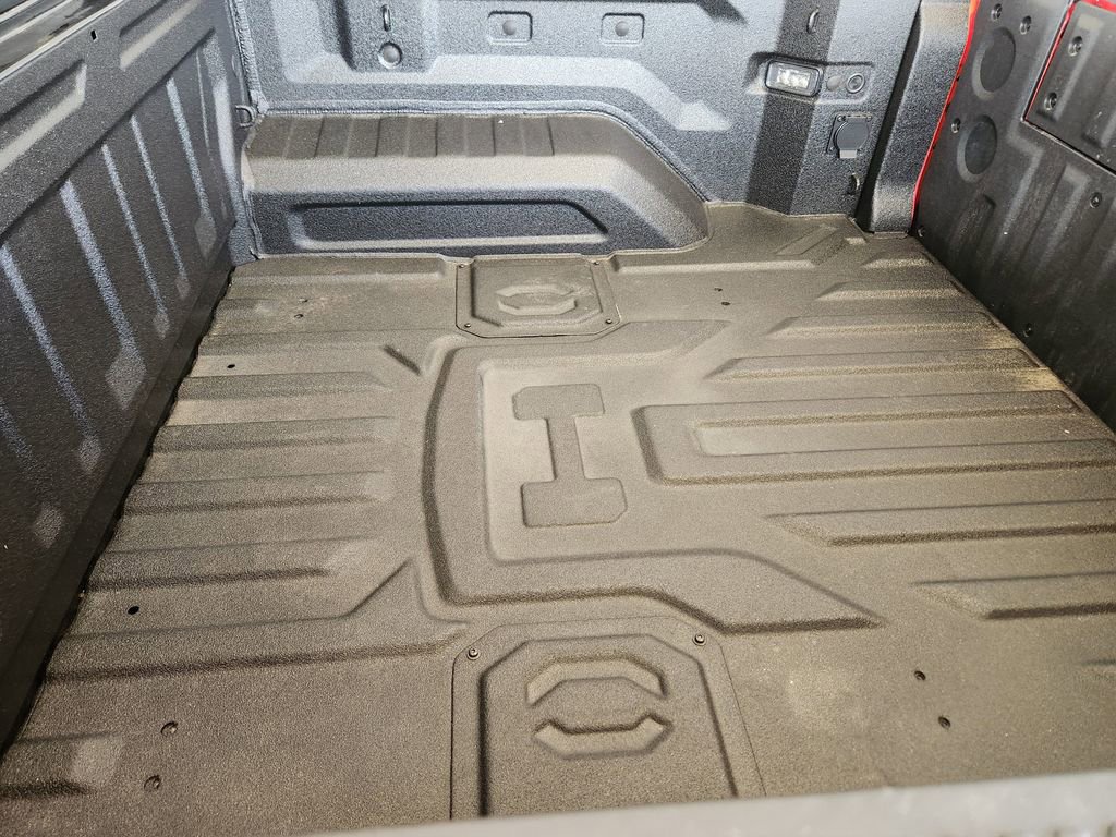 New 2025 GMC Hummer EV 3X w/ LPO, Illumination Package image 20