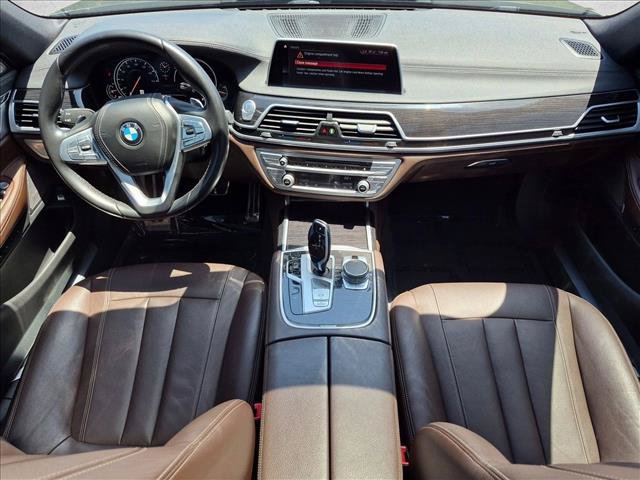 Used 2019 BMW 740i w/ M Sport Package RWD image 19