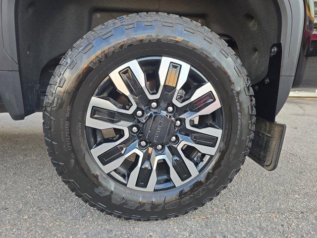 Used 2025 GMC Sierra 2500 Denali Ultimate w/ Max Trailering Package image 33