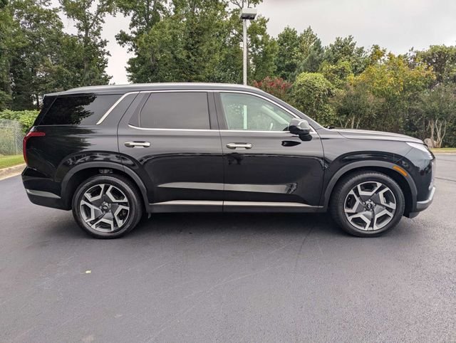 Used 2025 Hyundai Palisade Limited FWD image 10