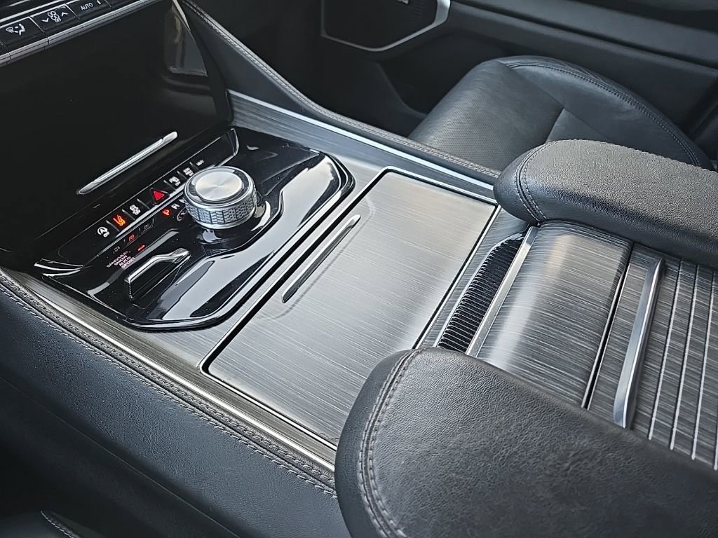 Used 2024 Jeep Wagoneer Series II image 69