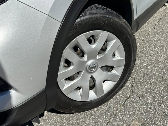 Used 2020 Nissan Rogue Sport S FWD image 10