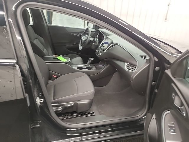Used 2023 Chevrolet Malibu LT w/ Midnight Edition FWD image 11