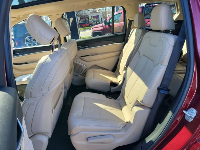 Used 2021 Jeep Grand Cherokee L Limited w/ Trailer Tow Package image 15