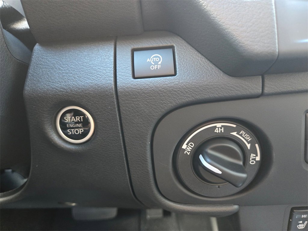 New 2025 Nissan Frontier SV w/ SV Convenience Package image 14