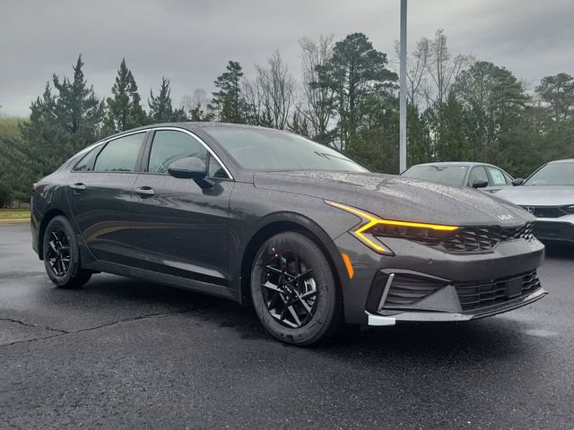 New 2026 Kia K5 LXS FWD image 3