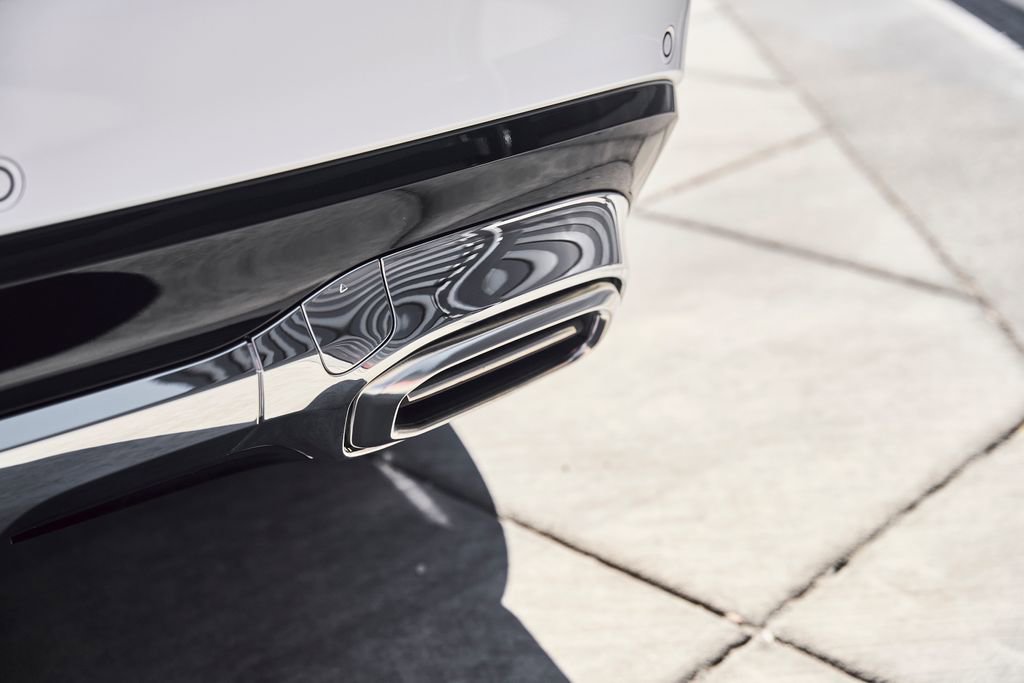 Used 2026 Mercedes-Benz Maybach GLS 600 4MATIC image 15