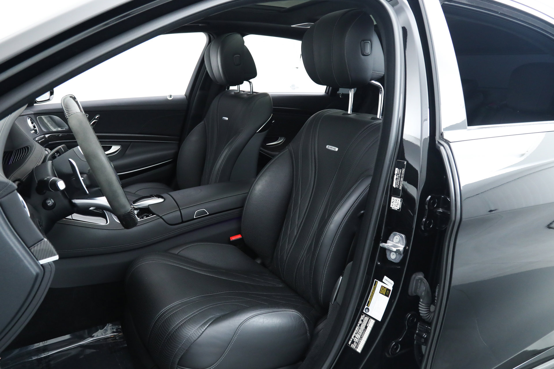 Used 2020 Mercedes-Benz S 63 AMG 4MATIC Sedan image 23