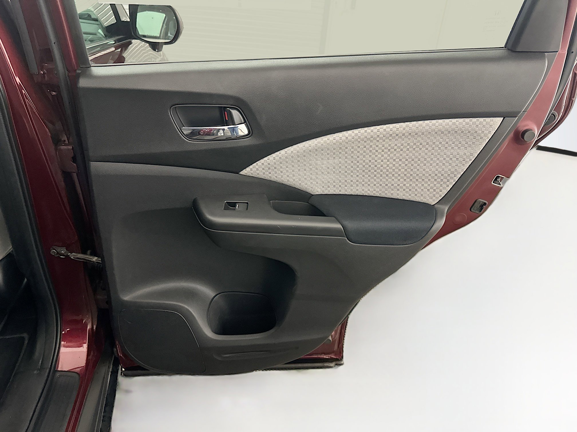 Used 2015 Honda CR-V EX image 31