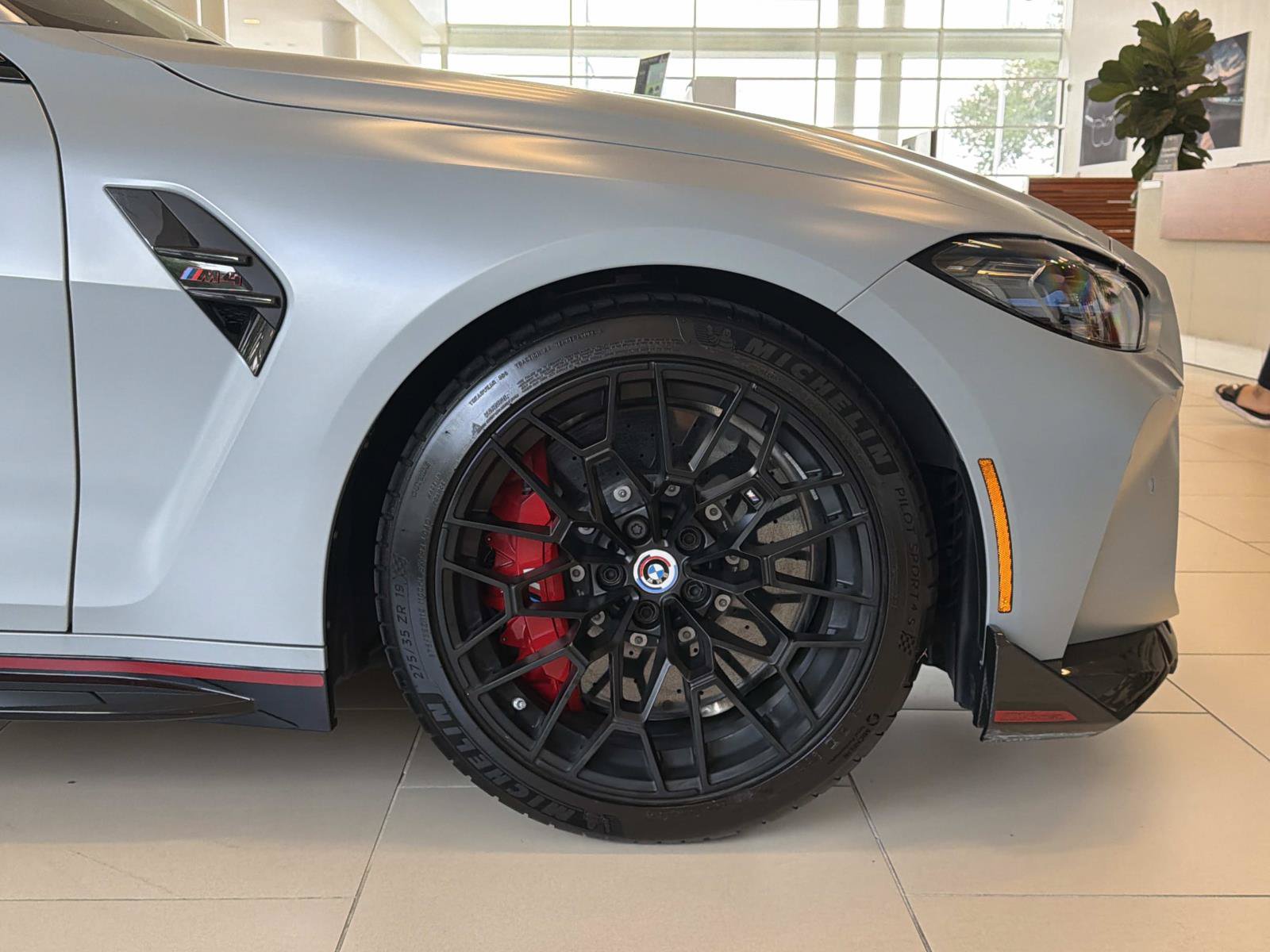 Used 2023 BMW M4 CSL RWD image 16