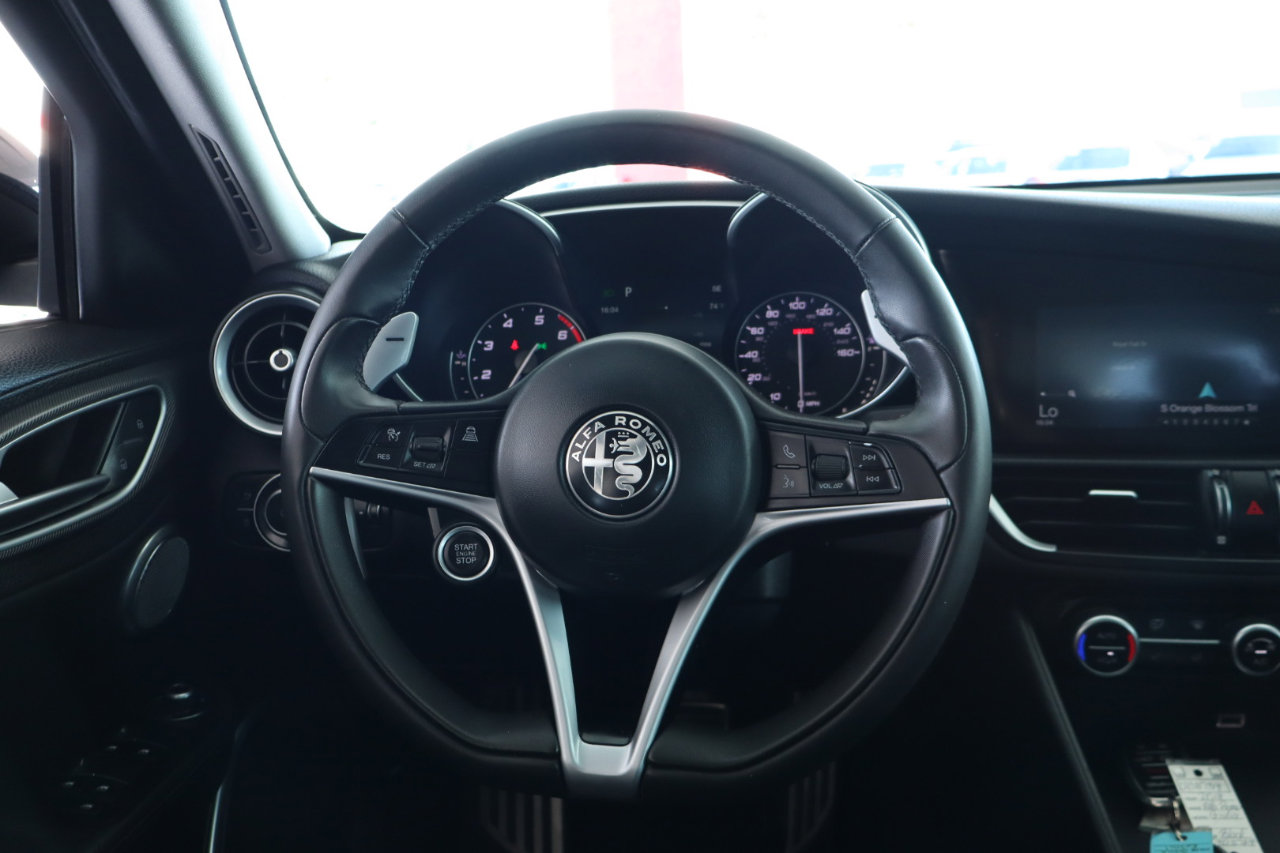 Used 2018 Alfa Romeo Giulia Ti Sport w/ Quick Order Package 22S Sport image 18