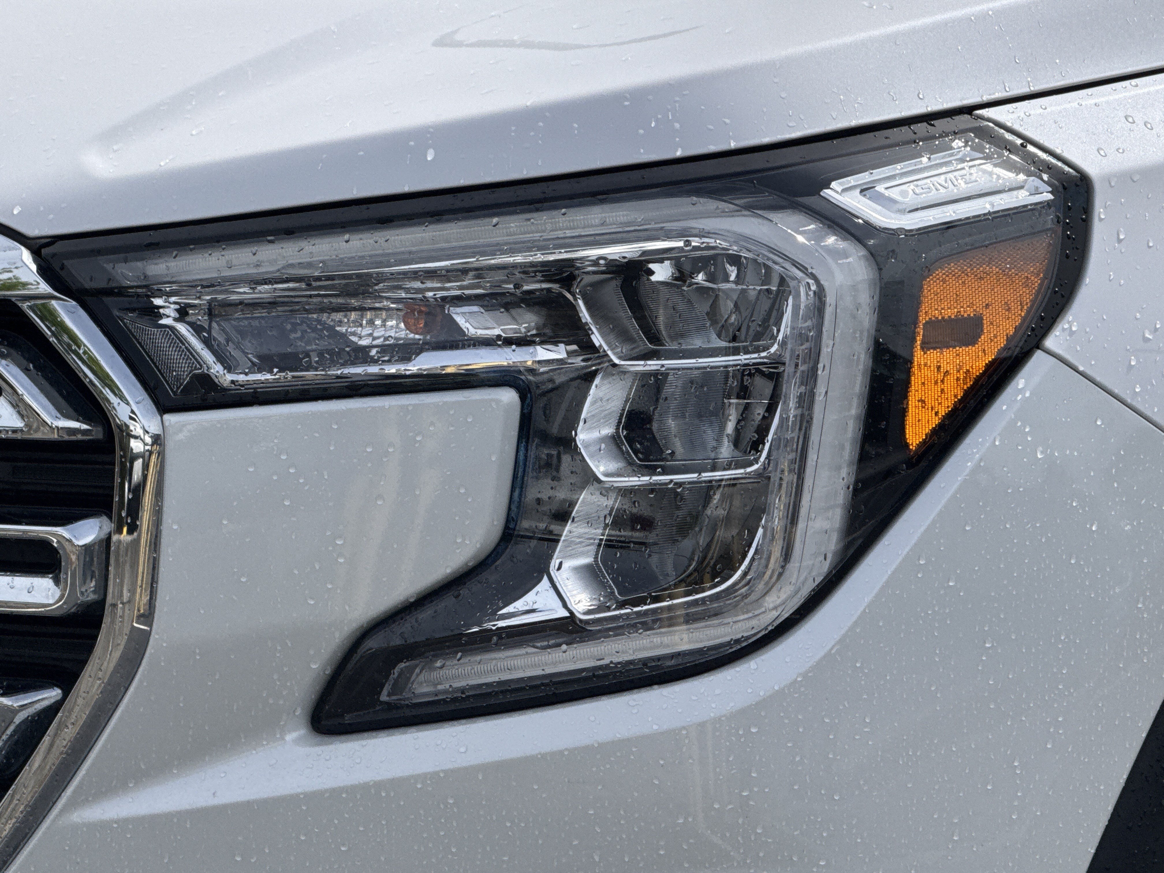Used 2022 GMC Terrain SLT FWD image 6