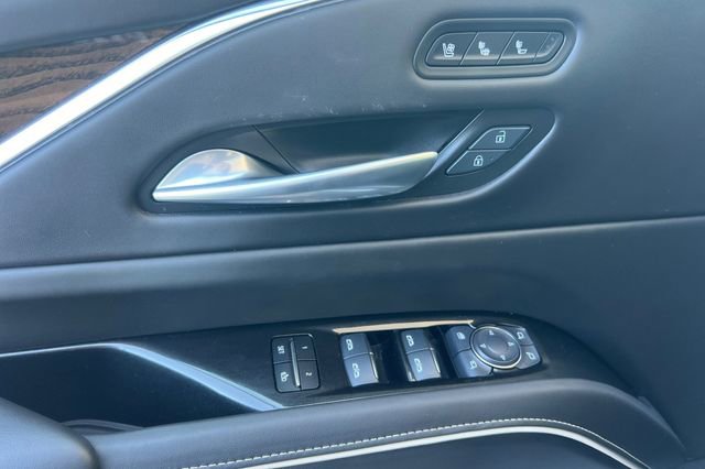 Used 2024 Cadillac Escalade ESV Sport Platinum w/ LPO, ONYX Package image 11