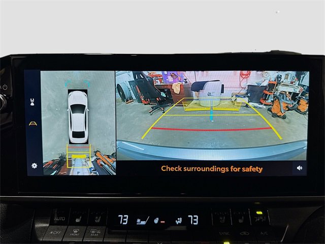 Used 2025 Toyota Camry XLE image 23