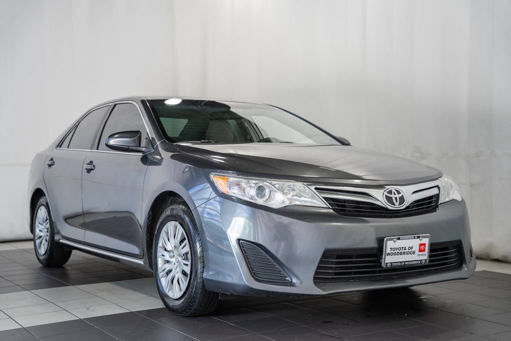 Used 2014 Toyota Camry LE