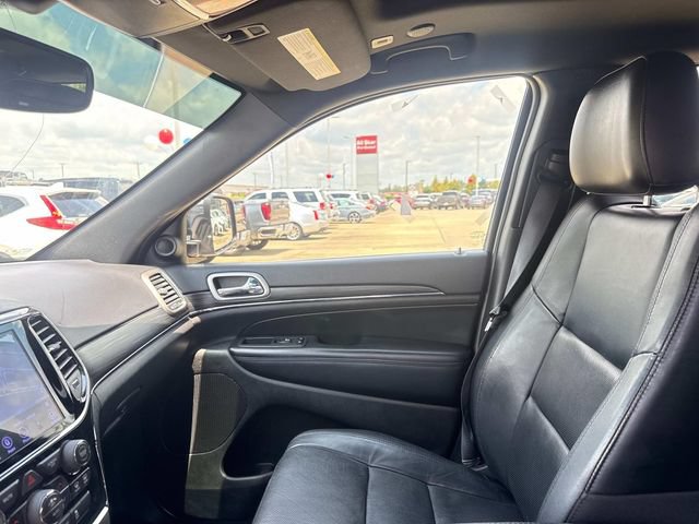 Used 2020 Jeep Grand Cherokee Limited w/ Luxury Group II RWD image 24
