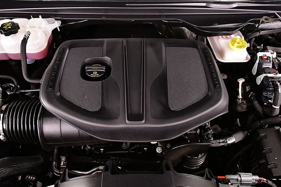 Used 2026 RAM 1500 Laramie AWD/4WD image 33
